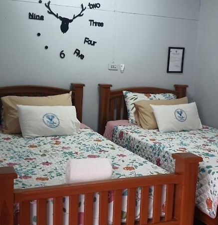 Reindeer House Wat Chedi Hotel Sichon Luaran gambar
